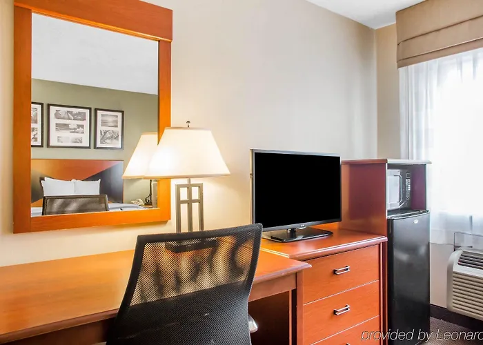 Inn Sleep - Chicago 4*