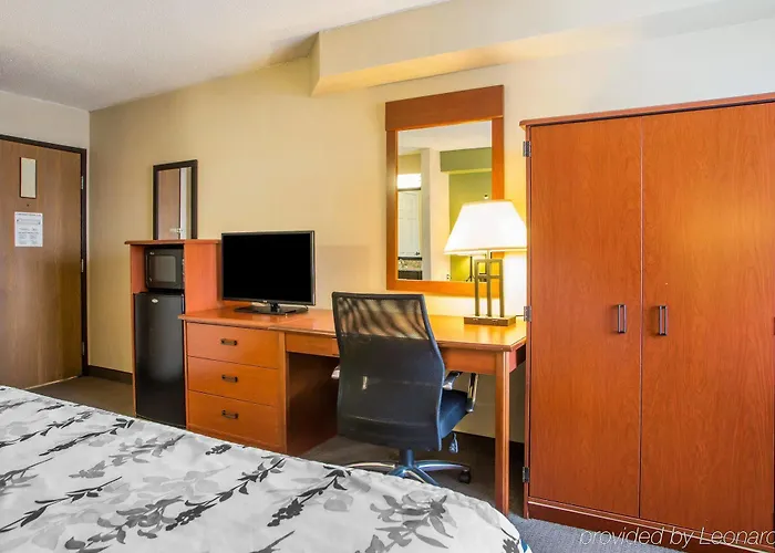 Sleep - Chicago 4* Naperville